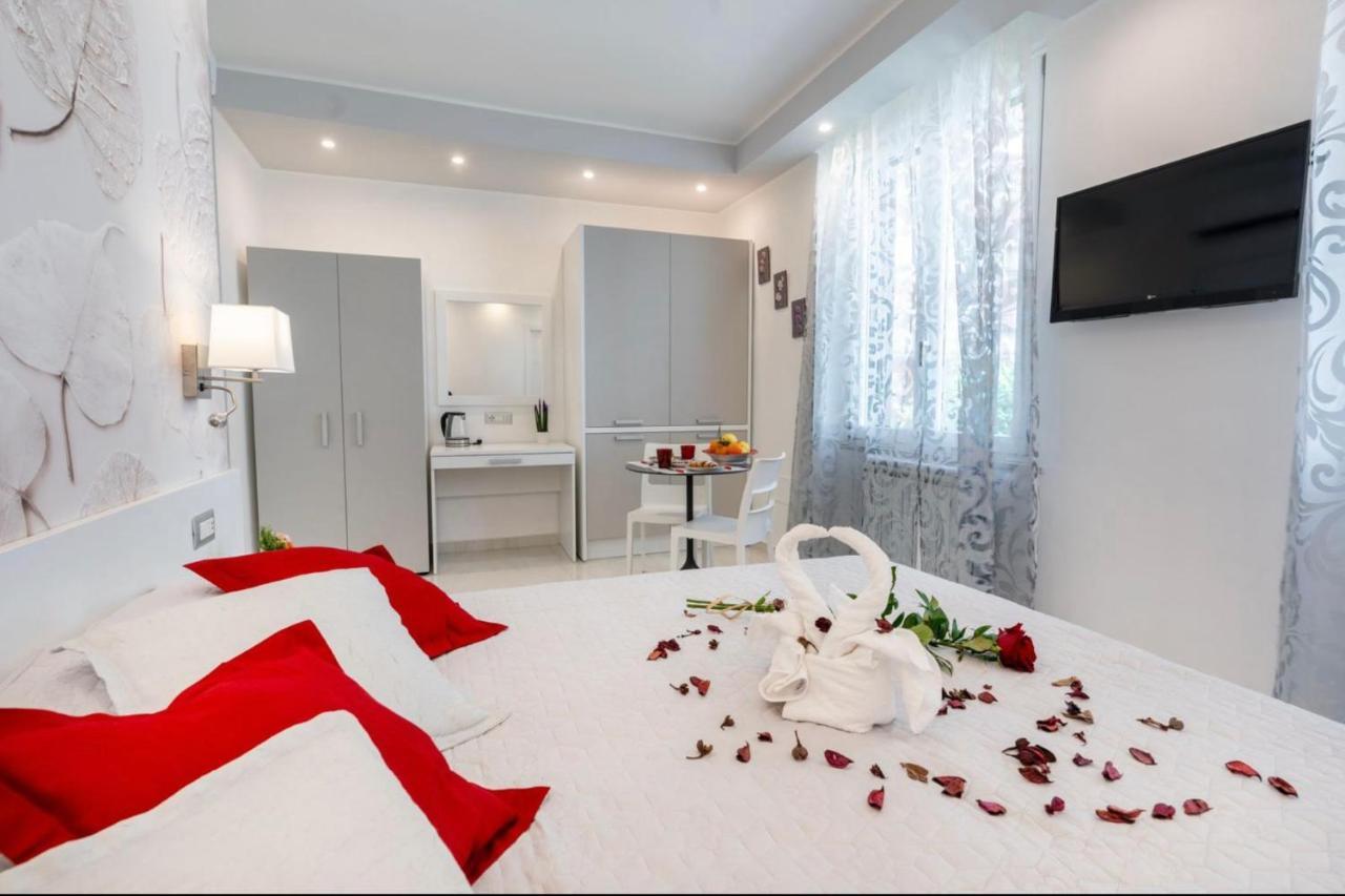 Profumo Di Mare Offre Parcheggio Gratuito 马奥莱 外观 照片