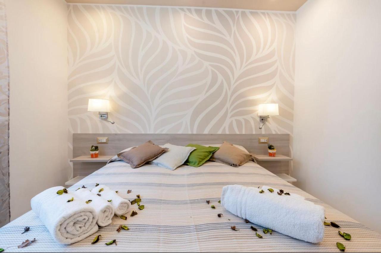Profumo Di Mare Offre Parcheggio Gratuito 马奥莱 外观 照片